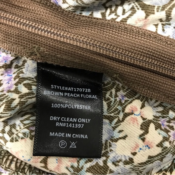 ASTR The Label Brown/Peach Floral Print Balloon Sleeve Top - Picture 8 of 8